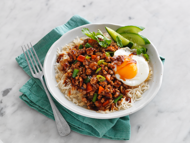 Honey And Soy Pork Mince Stir-Fry With Egg