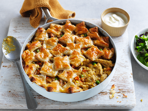 One Pan Chicken Korma Pie